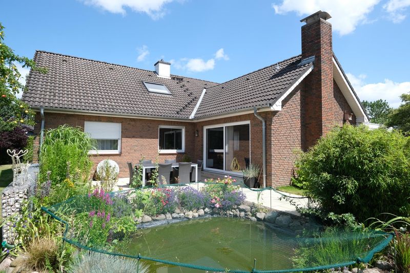 Top Wohnhaus in Eckernförde Borby in gewachsener, ruhiger Wohnlage.